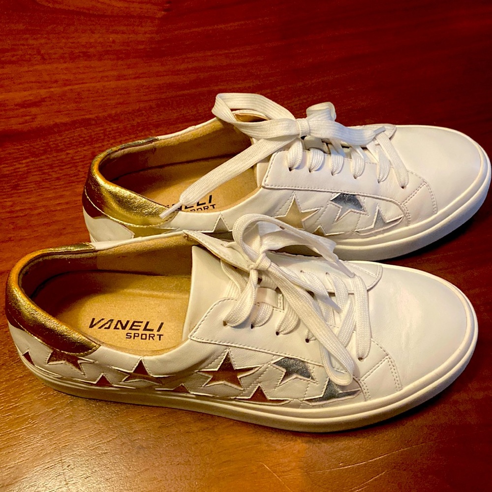 Vaneli Sport White Leather Sneakers with Metallic Stars, size 9. Barely worn!